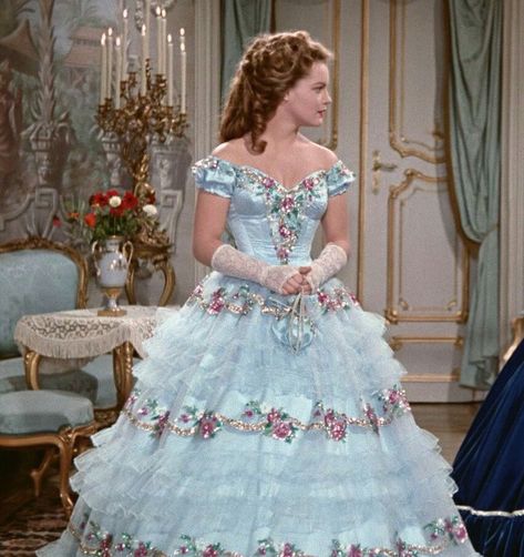 Romy Schneider as Empress Elizabeth of Austria-Hungary #sissi #romyschneider #vintage #dress #royals #princess #empress #queen Empress Sissi, Rococo Dress, Blue Costumes, Romy Schneider, Iconic Dresses, Movie Costumes, Historical Dresses, Marie Antoinette, Historical Fashion