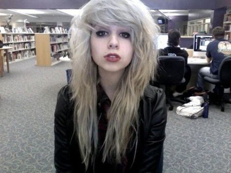 Scene Girl Fashion, Dark Site, Indie Scene, Emo Scene Hair, Emo Hair, Scene Girls, Scene Kids, Alternative Hair, Scene Hair