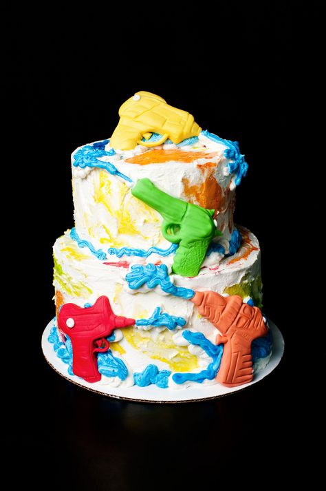 https://flic.kr/p/oFYagB | Water Gun Birthday Cake Water Birthday Parties, Water Birthday, Pool Cake, Splash Party, Cake Maker, Ice Cake, Summer Fun For Kids, Sprinkle Baby Shower, Soaking Wet