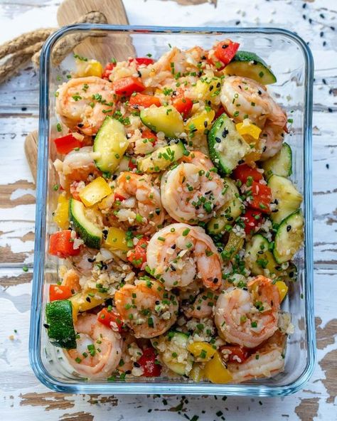 Rice For Meal Prep, Shrimp Cauliflower Fried Rice, Shrimp Cauliflower, Clean Eating Shrimp, Clean Meal Prep, Resep Seafood, Cauliflower Fried, Meal Prep Clean Eating, Clean Eating For Beginners