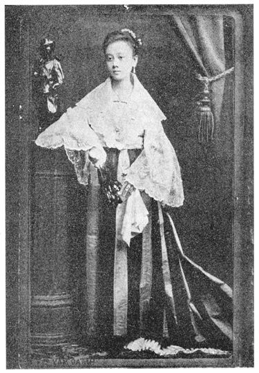 Actual Photograph of Leonor Rivera ~ Jose Rizal's childhood sweetheart. She was the Maria Clara of Rizal's Noli Me Tangere. Leonor Rivera, Filipino History, Philippine Culture, University Of Santo Tomas, Philippine History, Filipino Clothing, Jose Rizal, Noli Me Tangere, Filipino Art