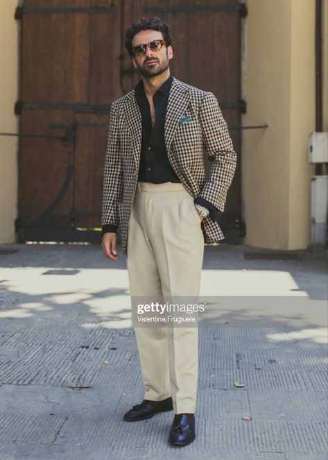 Men’s Wedding Guest Fit, Vintage Business Outfit Men, Men Spring Wedding Outfit, Italian Wedding Guest Outfit Men, Creative Cocktail Attire Men, Wedding Outfit Men Formal, Fall Wedding Guest Men, Cocktail Men Outfit, Cocktail Suits For Men