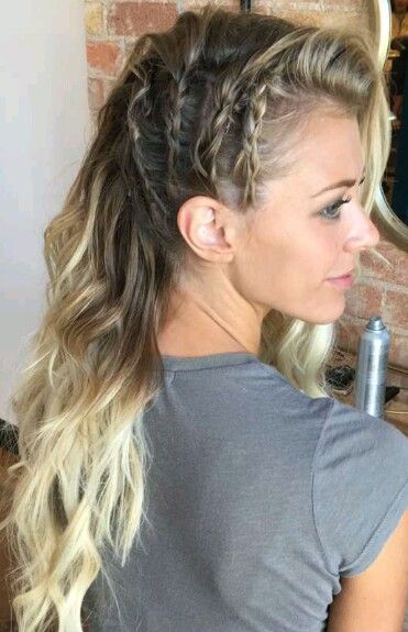 Trenza lateral Edgy Braided Hairstyles, Side Braid Hairstyles, Viking Hair, A Ponytail, Edgy Hair, Formal Hairstyles, Box Braids Hairstyles, Grunge Hair, Best Hair