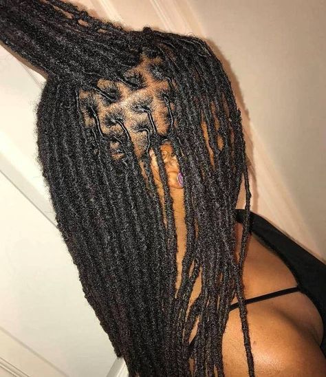 Locs Black Women, Leda Muir, Beautiful Locs, Beautiful Dreadlocks, Dreadlock Styles, Loc Journey, Dreadlock Hairstyles, Natural Hair Inspiration, Scene Hair