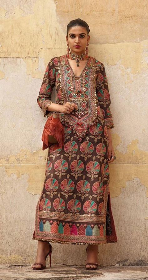 Sabyasachi Kurta, Nikkah Dress, Kurta Pant Set, Bridal Lehenga Collection, Indian Look, Salwar Kamiz, Desi Clothes, Dress Indian Style, Salwar Kameez Designs