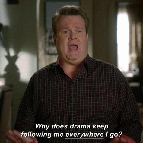 Sitcoms Quotes, Modern Family Funny, Art Adventure Time, Modern Family Quotes, I Love Cinema, Bonnie Bennett, Senior Quotes, Family Funny, Katherine Pierce