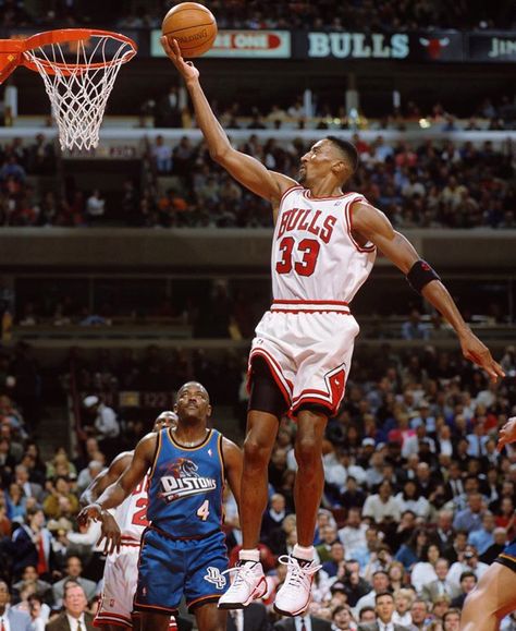 Scottie Pippen Scottie Pippen Wallpaper, Michael Jordan Pictures, Kobe Bryant Nba, Basketball Highlights, Basketball Players Nba, Scottie Pippen, Basketball Photography, Chicago Sports, Nba Legends