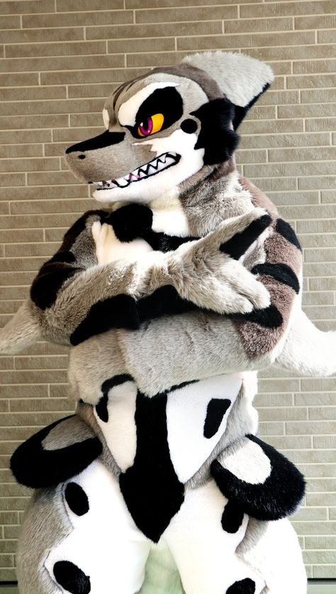 Reptile Fursuit, Fish Fursuit, Shark Fursuit, Shark Fursona, Fur Suits, Pokemon Plush, Cute Costumes, Fun Crafts, Pokemon