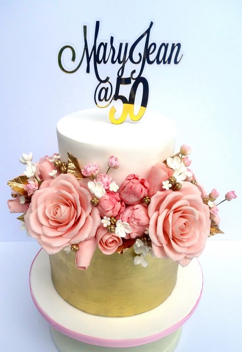 Birthday Cake For Woman, Gold 50th Birthday Cake, Old Cake, Cake Decoration Ideas, 49 Birthday, Birthday Cakes For Women, 50th Birthday Cake, Cakes For Women, Architecture Tattoo