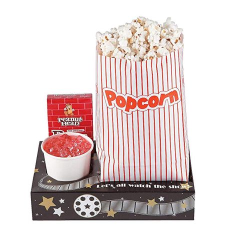 Movie Night Party Favors, Family Movie Night Snacks, Game Night Snacks, Birthday Movie, Backyard Movie Party, Hotel Transylvania 2, Popcorn Mix, Movie Night Birthday Party, Snack Trays