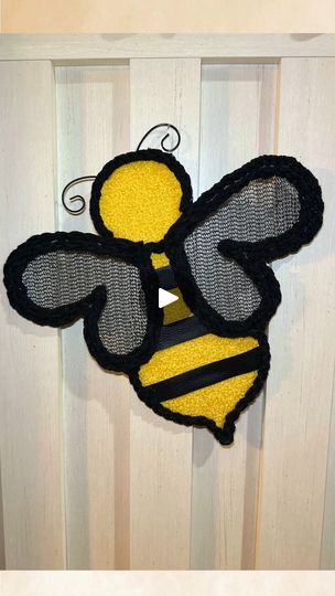 Diy Bee Wreath, Dollar Tree Bumble Bee Wreath, Wreath Diy Dollar Tree, Dollar Tree Toys, Bumblebee Wreath, Dollar Tree Candles, Dollar Tree Flowers, Dollar Tree Vases, Dollar Tree Diys