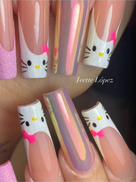 Nickelodeon Nails, Spider Hello Kitty, Cute Cartoon Nails, Hello Kitty Cow, Uñas Hello Kitty, Nails Cartoon, Hello Kitty Matching, Cartoon Nail Designs, Cow Print Nails