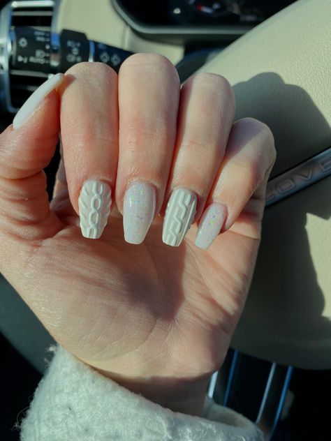 Sweater Print Nails, White Sweater Nails, Sweater Print, Sweater Nails, Print Nails, Christmas Menu, White Sweater, Plain White, Winter White