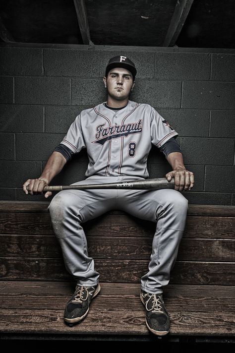 Basketball Senior Picture Ideas For Guys, Youth Baseball Pictures, Baseball Senior Photos, Senior Baseball Pictures, Baseball Photoshoot Ideas, Baseball Photoshoot, Baseball Poses, Baseball Senior Pictures, Softball Pics