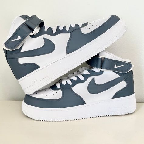 f337d999d9ad116a7b4f3d409fcc6480desc52276534ri Af1 Mid, Nike Air Force One, Nike Fashion Shoes, Nike Shoes Girls, Preppy Shoes, Jordan Shoes Girls, All Nike Shoes, Custom Air Force 1, Air Force One