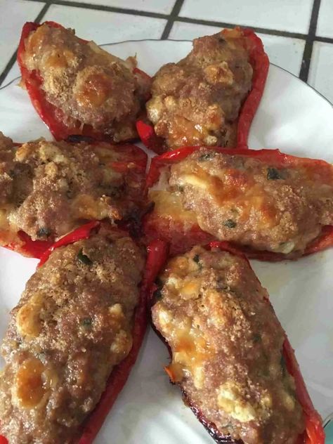 Italian Sweet Peppers Recipes, Stuffed Italian Peppers, Stuffed Long Hots Recipe, Italian Apps, Baked Stuffed Peppers, Best Stuffed Pepper Recipe, Unstuffed Peppers, Italian Dinners, Sweet Pepper Recipes