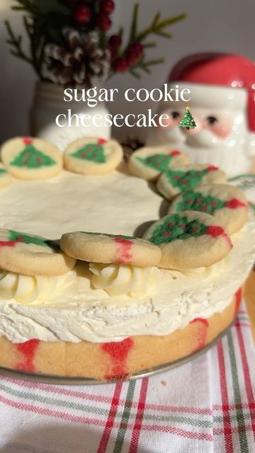 No Bake Christmas Cookie Cheesecake, Pillsbury Cookie Cheesecake, Christmas Sugar Cookie Dough, Sugar Cookie Cheesecake, Cookie Dough Crust, Pillsbury Cookies, Breakfast Dessert Recipes, Pillsbury Sugar Cookies, Cheesecake No Bake