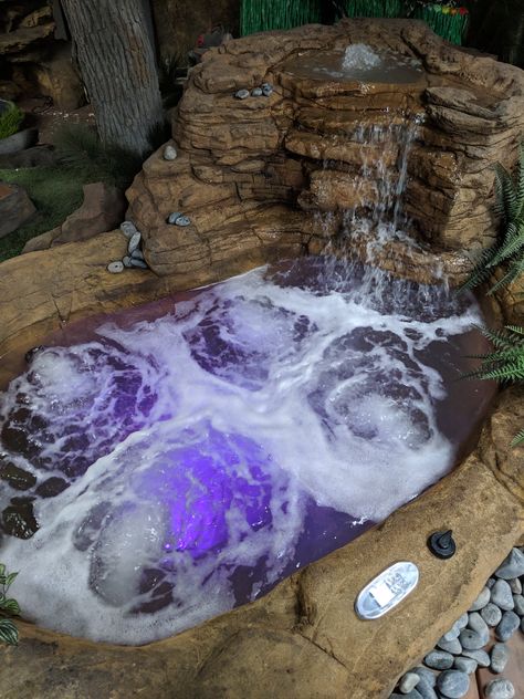 Hot Tub Grotto, Grotto Hot Tub, Rock Hot Tub, Inground Hot Tub, Modern Hot Tubs, Hot Tub Landscaping, Luxury Hot Tubs, Indoor Hot Tub, Decorative Rocks