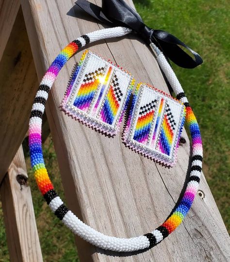 Beaded Lanyards Native American Patterns, Neon Beadwork, Beaded Lanyard Native, Black Beaded Lanyards Native American, Pride Colours, Indigenous Beaded Lanyard, Lanyard Ideas, Neon Beaded Earrings Native American, Indigenous Style