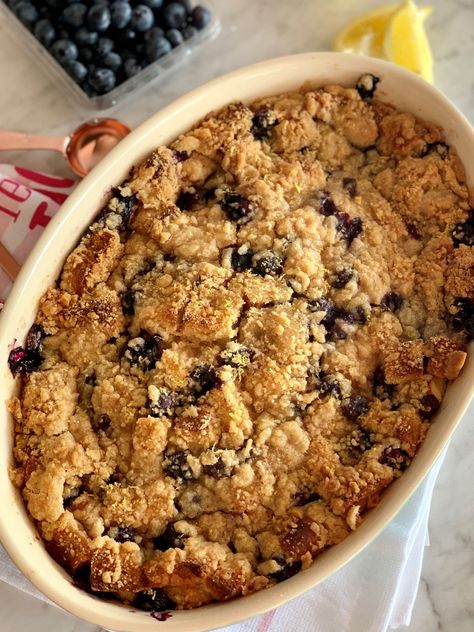 Hawaiian Blueberry French Toast Bake – The Tiny Fairy Hawaiian French Toast Bake 12 Tomatoes, Hawaiian French Toast Bake, Brunch Sweets, Blueberry French Toast Bake, French Toast Bake Overnight, Blueberry French Toast Casserole, Blueberry Crumble Bars, Sweet Dinner Rolls, Hawaiian Roll