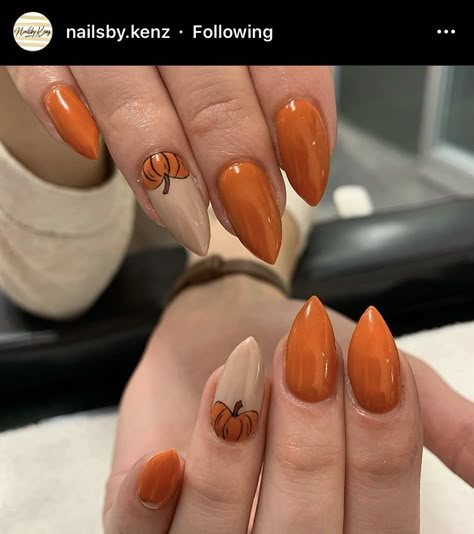 Fall Nude Nails, Holloween Nails, Kutek Disney, Simple Fall Nails, September Nails, Autumn Looks, Fall Gel Nails, Pumpkin Nails, Smink Inspiration