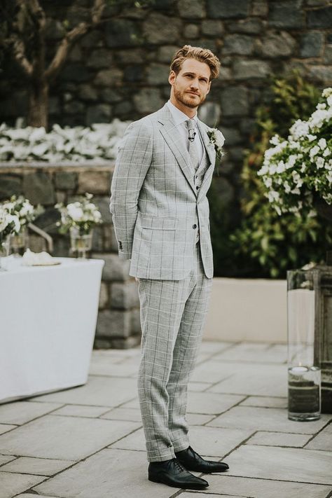 Wedding Suit Men, Plaid Suit Men, Best Wedding Planner Book, Plaid Wedding, Grey Suit Wedding, Grey Suits, Grey Suit Men, Dreamy Wedding Dress, Suit Men