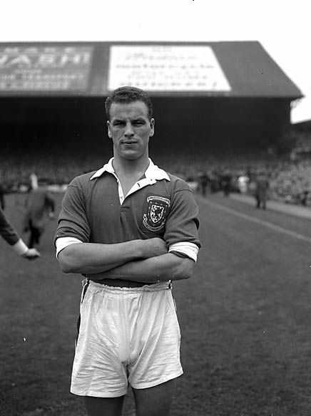 John Charles Wales Football, Welsh Football, Cardiff City Fc, Soccer Legends, Welsh Rugby, Leeds United Fc, Bonnie Tyler, John Charles, Football Images