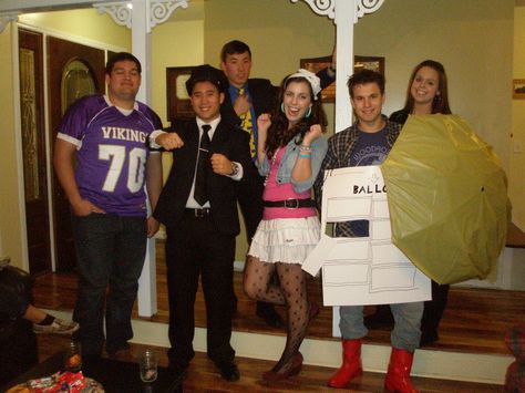 How I Met Your Mother group costume for Halloween! How I Met Your Mother Halloween Costumes, How I Met Your Mother Costumes, How I Met Your Mother Outfits, How I Met Your Mother Party, How Met Your Mother, Pretty Halloween Costumes, Cute Couple Halloween Costumes, Silly Faces, Group Costumes