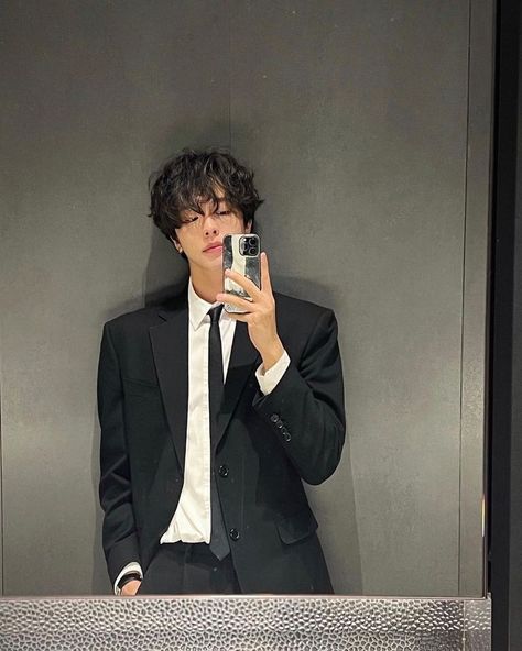 All Black Party Theme Outfit Men, Formal Men Aesthetic, Korean Poses Photo Ideas Men, Formal Korean Outfit Men, Korean Formal Outfit Men, Aesthetic Poses Photo Ideas Men, Party Outfits For Guys, Starboy Aesthetic Outfit Men, Insta Photo Ideas Men