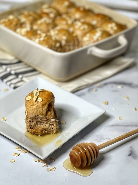 Honey Oatmeal Rolls are billowy, buttery bread rolls with a touch of sweetness from honey. This recipe can be shaped into dinner roll or sandwich roll sizes. They are perfect with a bowl of soup, or a homemade sandwich. Oatmeal Rolls, Honey Rolls, Honey Wheat Bread, Cinnamon Honey Butter, Homemade Sandwich, Dinner Roll, Honey Wheat, Baked Rolls, Yeast Rolls