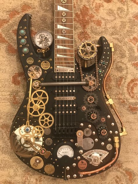 Steam Punk Aesthetic, Don Lee, Punk Guitar, Steampunk Guitar, Steampunk Patterns, Punk Decor, Steampunk City, Pretty Guitars, Instruments Art