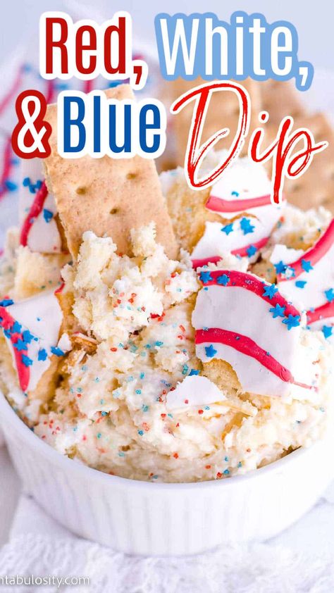 This Fourth of July dip is a red, white and blue dip that's ready in only 5 minutes and is made with snack cakes! So fun and so easy. Red White And Blue Funfetti Dip, Fourth Of July Dip, Red White Blue Cake, Funfetti Dip, Fourth Of July Cakes, Cake Dip, Snack Cakes, Blue Desserts, Fourth Of July Food