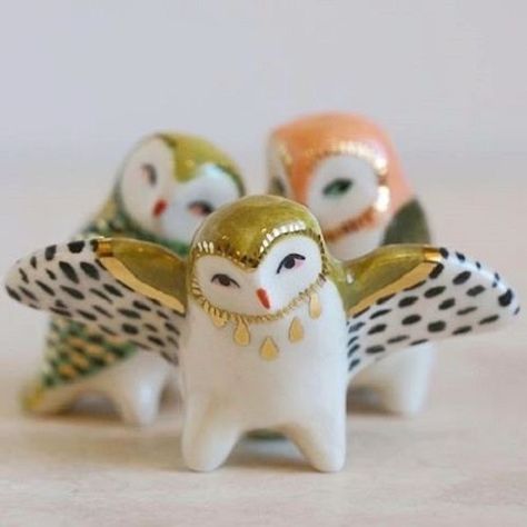 Cerámica Ideas, Clay Animals, Ceramic Animals, Cute Clay, Colorful Animals, Animal Totems, Sculpture Clay, Clay Charms, Clay Ceramics