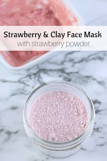 Clay Face Mask Recipe, Homemade Moisturizer, Oil Cleansing, Strawberry Powder, Tumeric Face Mask, Clay Face Mask, Easy Face Mask Diy, Face Mask Recipe, Clay Face