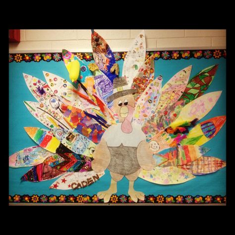 Family Feathers...send a blank feather home with each student. Have them decorate it with their family. Then fill your turkey with beautiful family created feathers. Thanksgiving Bulletin Boards, Thanksgiving Songs, Teaching Portfolio, November Ideas, Thanksgiving Classroom, Preschool Bulletin, Preschool Bulletin Boards, Thanksgiving Preschool, Learning Printables