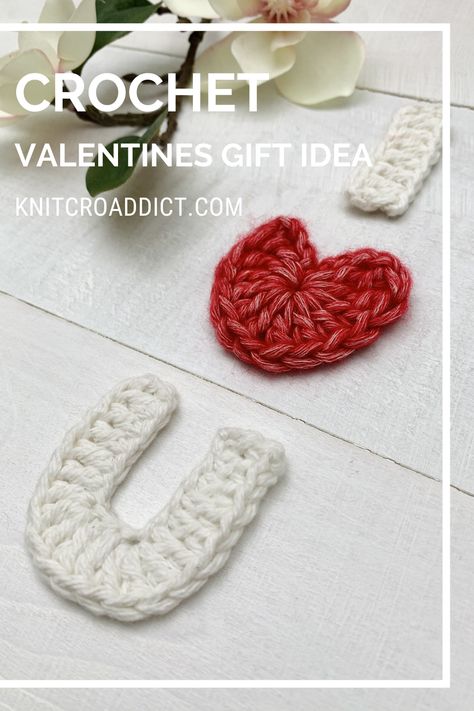 I ❤️ U crochet Valentines gift idea. Free crochet pattern and step-by-step video tutorial. Crochet Valentines Gifts, Crochet Valentine Gifts, Valentines Gifts For Men, Valentine Crochet, Small Crochet Gifts, Crochet Valentines, Crochet Gift Ideas, Crochet Valentine Patterns, Crochet Valentine