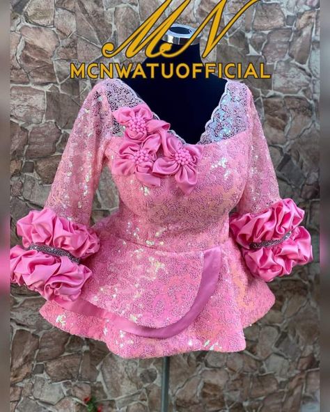 Lace Hand Styles, Cord Lace Skirt And Blouse Styles, Lace Blouses For Women Nigerian, Peplum Lace Skirt And Blouse, Cord Lace Blouse Styles, Iro And Buba Styles Lace Classy, Iro And Blouse, Iro And Buba Styles Lace, Igbo Blouse