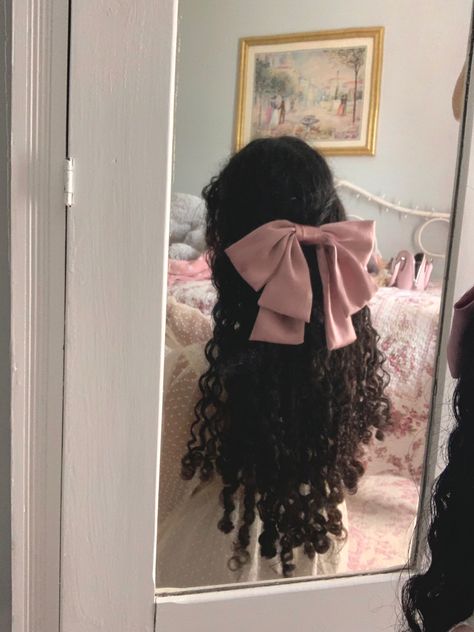 A Mirror, Hairstyle Ideas, A Girl, Curly Hair, Sleek, Mirror, Hair, Pink