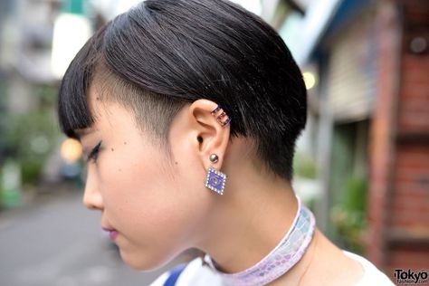 Short, Shaved side burns, straight bangs Shaved Sideburns Women, Shaved Sideburns, Lisa Frank Dog, Side Burns, Holographic Choker, Side Haircut, Shaved Side, Harajuku Girl, Growing Pains