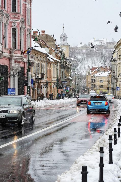 📸Visit Brasov Romania Romania Aesthetic Wallpaper, Brasov Romania Winter, Romanian Mountains, Cluj Romania, Brasov Romania, Aesthetic Winter, Brasov, Romania, Quick Saves