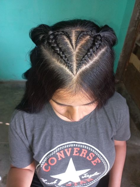 Big Twist Braids Hairstyles, Heart Braid, Peinados Hair Styles, Competition Hair, Formal Hairstyles For Long Hair, Rave Hair, Hair Color Underneath, Easy Hairstyles For Thick Hair, Twist Braid Hairstyles