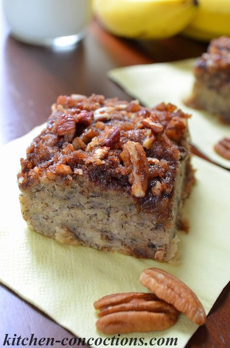 Banana Pecan Coffee Cake Banana Streusel Coffee Cake, Coffee Banana Cake, Banana Pecan Cake, Banana Coffee Cake, Homemade Coffee Cake, Pecan Coffee Cake, Cherry Brownies, Banana Coffee Cakes, Coffee Bread