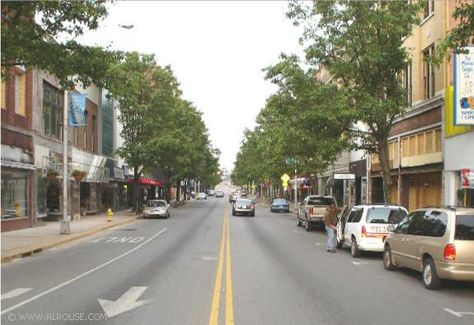 State ST. (Bristol VA/TN) Bristol Va, Bristol Tn, Virginia Travel, Main Street Usa, State Street, Family Heritage, Tri Cities, East Tennessee, Main Street