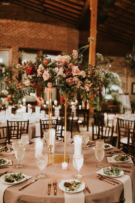 Boho Atlanta Wedding Elegant Fall Wedding Ideas, Round Table Settings, Industrial Wedding Decor, Fall Wedding Tables, Burnt Orange Weddings, Winter Wedding Flowers, Warehouse Wedding, Wedding Reception Centerpieces, Industrial Warehouse