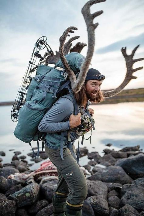 The Final Season of Quebec's Caribou Hunting Backcountry Hunting, Caribou Hunting, Calving Season, Hunting Photography, Camping Quebec, Bow Hunting Deer, Mc Carthy, Game Hunting, Types Of Hunting