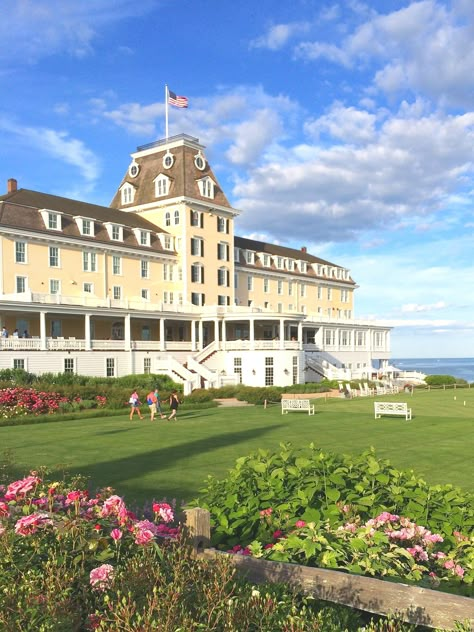 Watch Hill Wedding, Watch Hill Rhode Island Aesthetic, Ocean House Rhode Island, England Summer Aesthetic, New England Summer Aesthetic, Rhode Island Aesthetic, Rhode Island Summer, Rhode Island House, Watch Hill Rhode Island