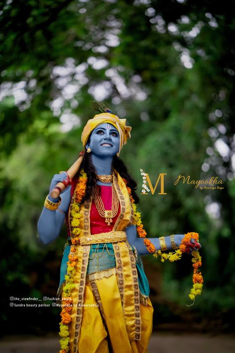 Krishna Poses Photoshoot, Krishna Dance, Krishna Costume, Krishna Photoshoot, Vishnu Dev, Vinayagar Chaturthi, Janmashtami Photos, Krishna Jayanthi, Sree Krishna