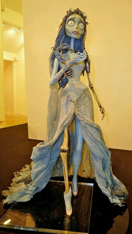 Corpse Bride Full Body Picture, Corpse Bride Shoes, Tim Burton Museum, Corpse Bride Doll, Picture Museum, Corpse Bride Dress, Emily Corpse Bride, Corpse Bride Costume, Halloweenský Makeup