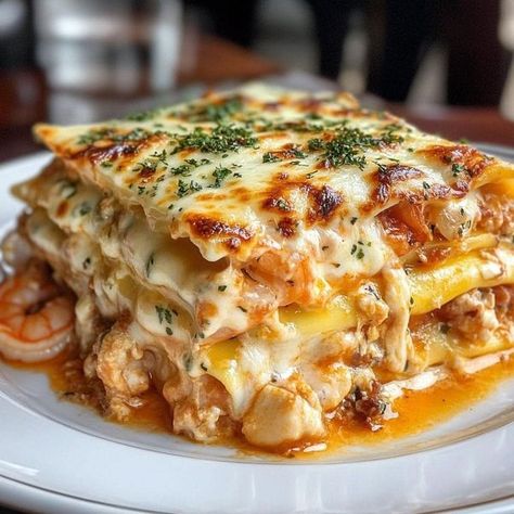 Shrimp Lasagna Recipe, Lasagna With Ground Beef, Shrimp Lasagna, Bacon Lasagna, Seafood Lasagna Recipes, Seafood Lasagna, Seafood Boil Recipes, Recipes Seafood, Jamie Oliver Recipes