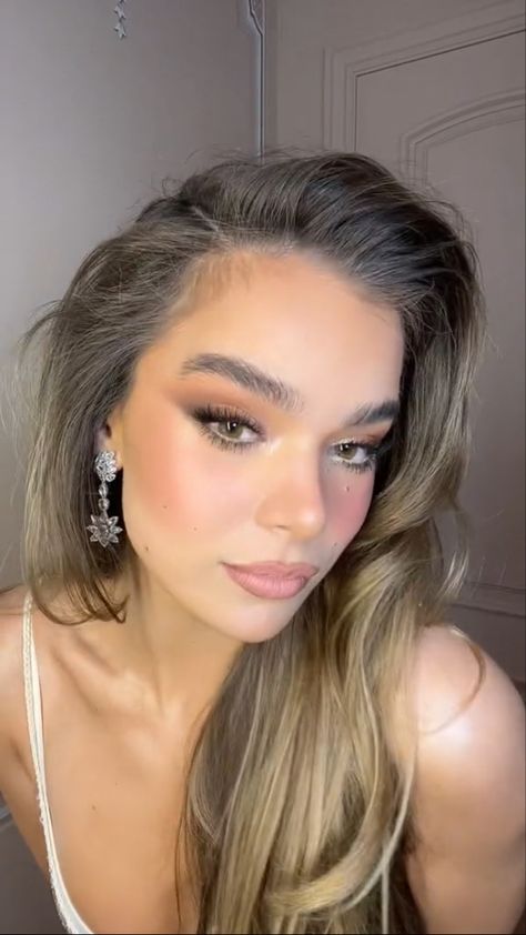 Hailee Steinfeld Makeup, Haley Steinfeld, Hailee Steinfeld Hair, Hailee Steinfeld Style, Kate Bishop, Lucky Ladies, Marvel Girls, Hailee Steinfeld, Star Girl